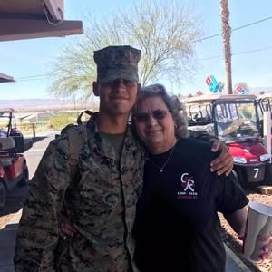 Meet your Posher, Evyonne